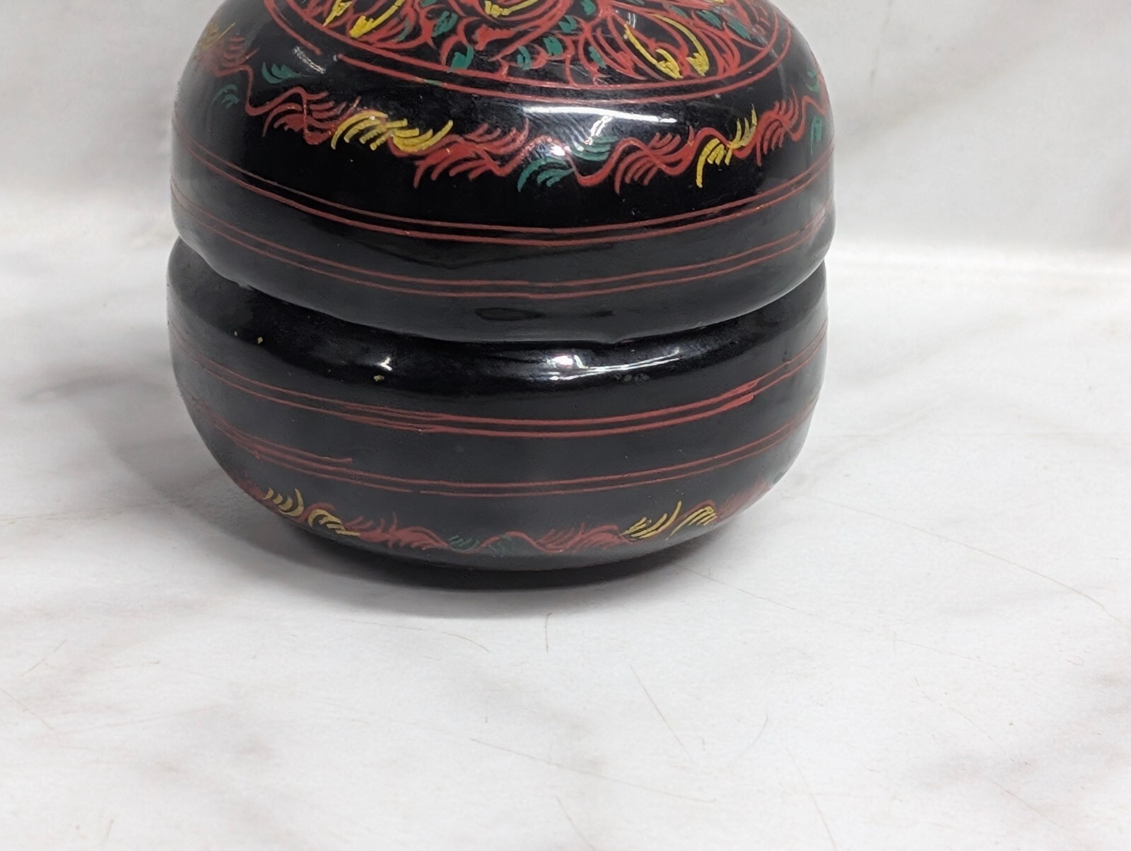 Vintage Burmese Lacquerware Trinket Box 2” Detailed Hand Painted