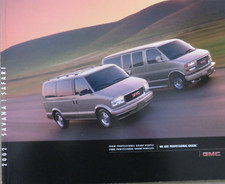 2002 GMC Savana Safari USA Brochure Brochure, 30 Pages