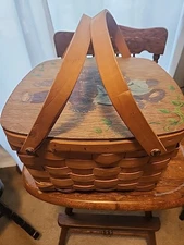 Vntg Square Wood Picnic Basket w Lid & Handles w handpainted Teddy bears