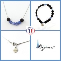 Mineralien Und Edelsteine. Schmuckset Armband Halskette Perlen Cyanit B