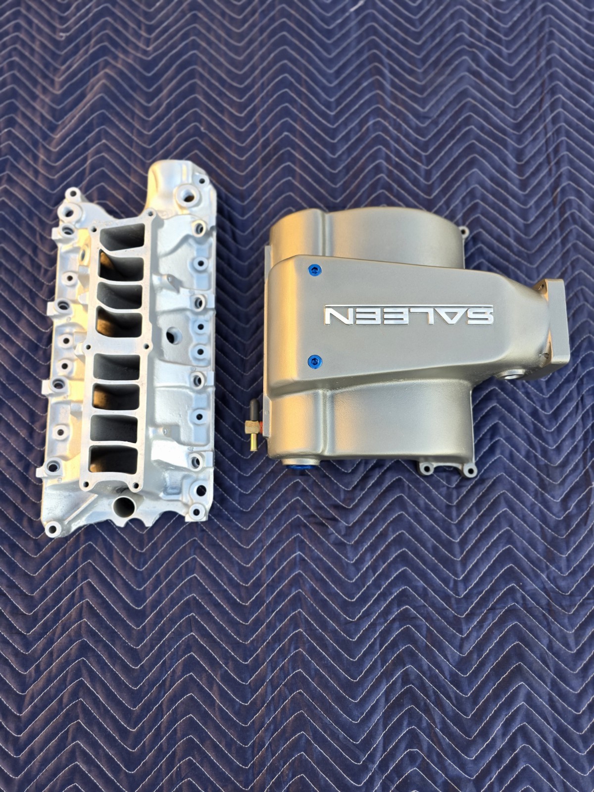 90-91 Ford Mustang Saleen/Dixon Intake Manifold  Saleen SC, SA10  Steve Saleen
