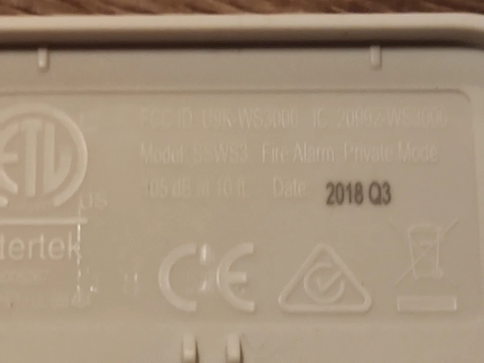 Huge SimpliSafe Security System  READ - Image 4 of 4