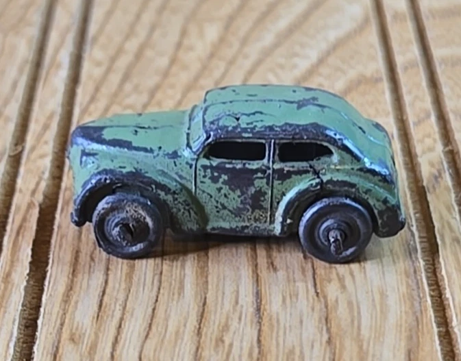 Verde De Colección Diecast Barclay, '39 Buick "PARKING LIGHT SEDAN", Coches de Juguete Antiguos Años 50 Foto 3 de 4