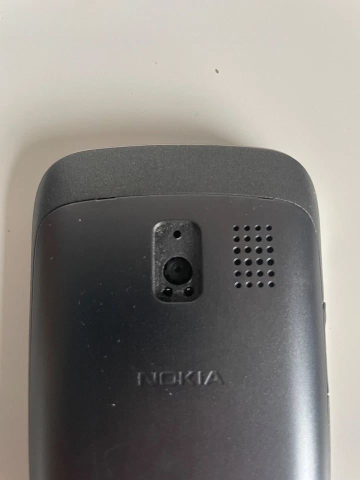 Nokia Asha 302 Mobile Phone Dark Grey Working Needs Reset - Image 3 of 4