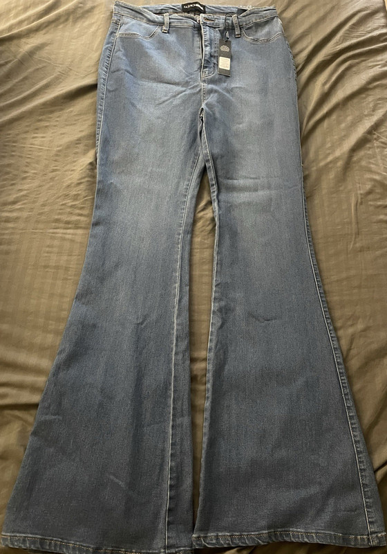 Fashion Nova Women's Deep In My Soul Flare Jeans Size 13