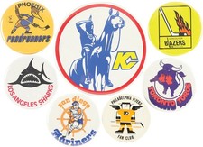 Rare 1970s Hockey Pin-Back Buttons Including WHA (7)