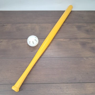 Vintage Official Wiffle Ball Bat Yellow And Wiffle Ball Made in USA  - Bild 1 von 4