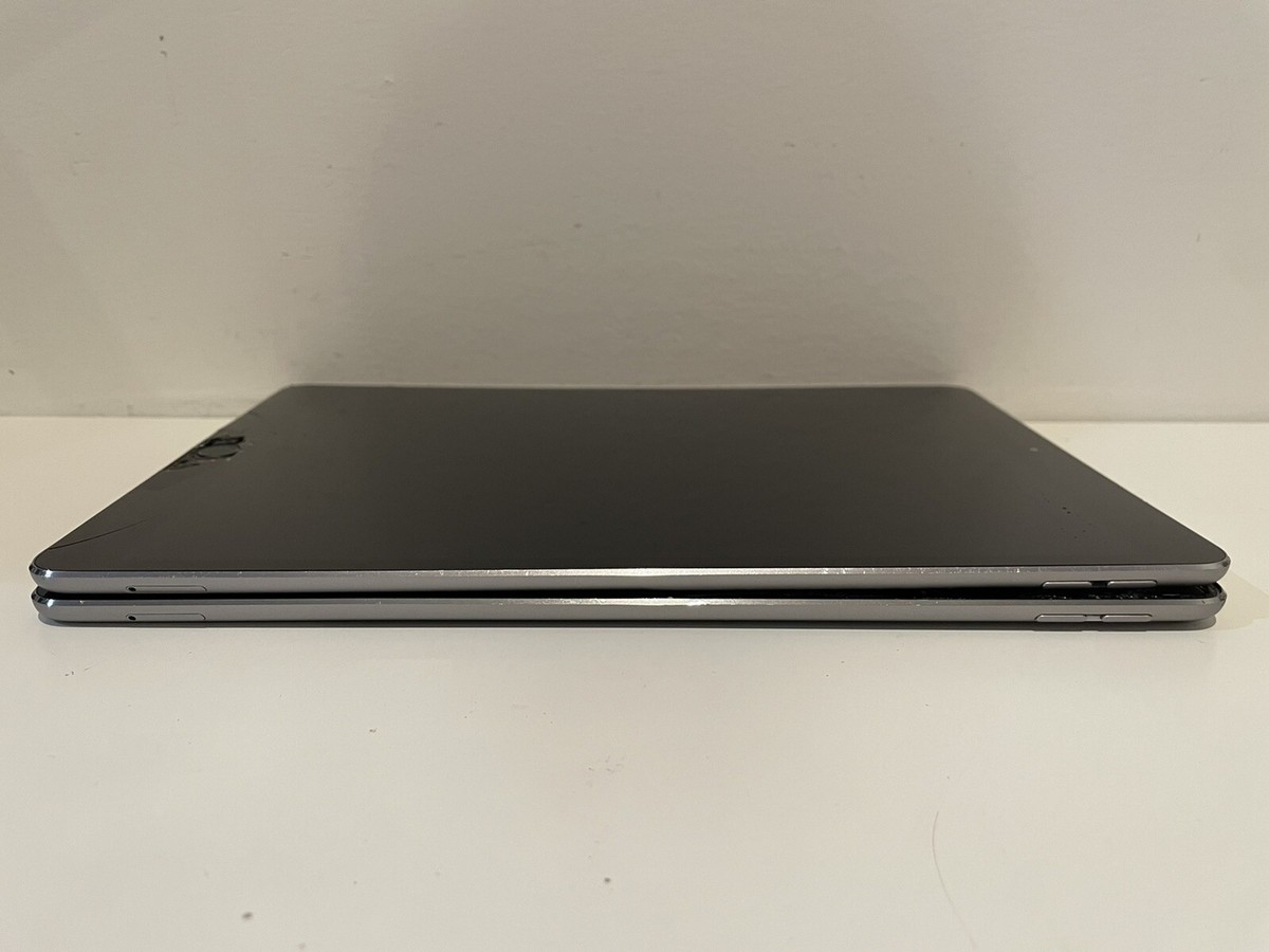 AS IS Lot of 2X Apple iPad Pro 64GB, Wi-Fi + Cellular
