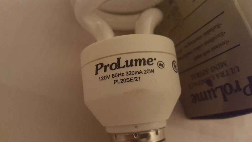 ProLume Lamp Light Bulb 20W 2700K 120V PL20SE/27 PN#109254 1200 Lumens 8000 Hour - Image 3 of 4