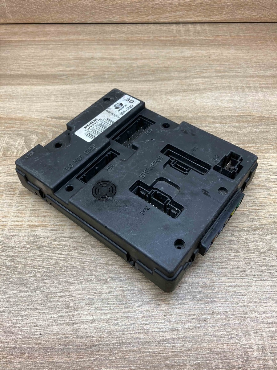 96411989 5WY8121B Siemens Chevrolet Evanda Fuse Box Sam 96411989 5WY8121B Siemens Chevrolet Evanda Fuse Box Sam