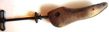 Vintage Stoughton George E. Belcher Wooden Shoe Stretcher 16-3/4" long - Size 3