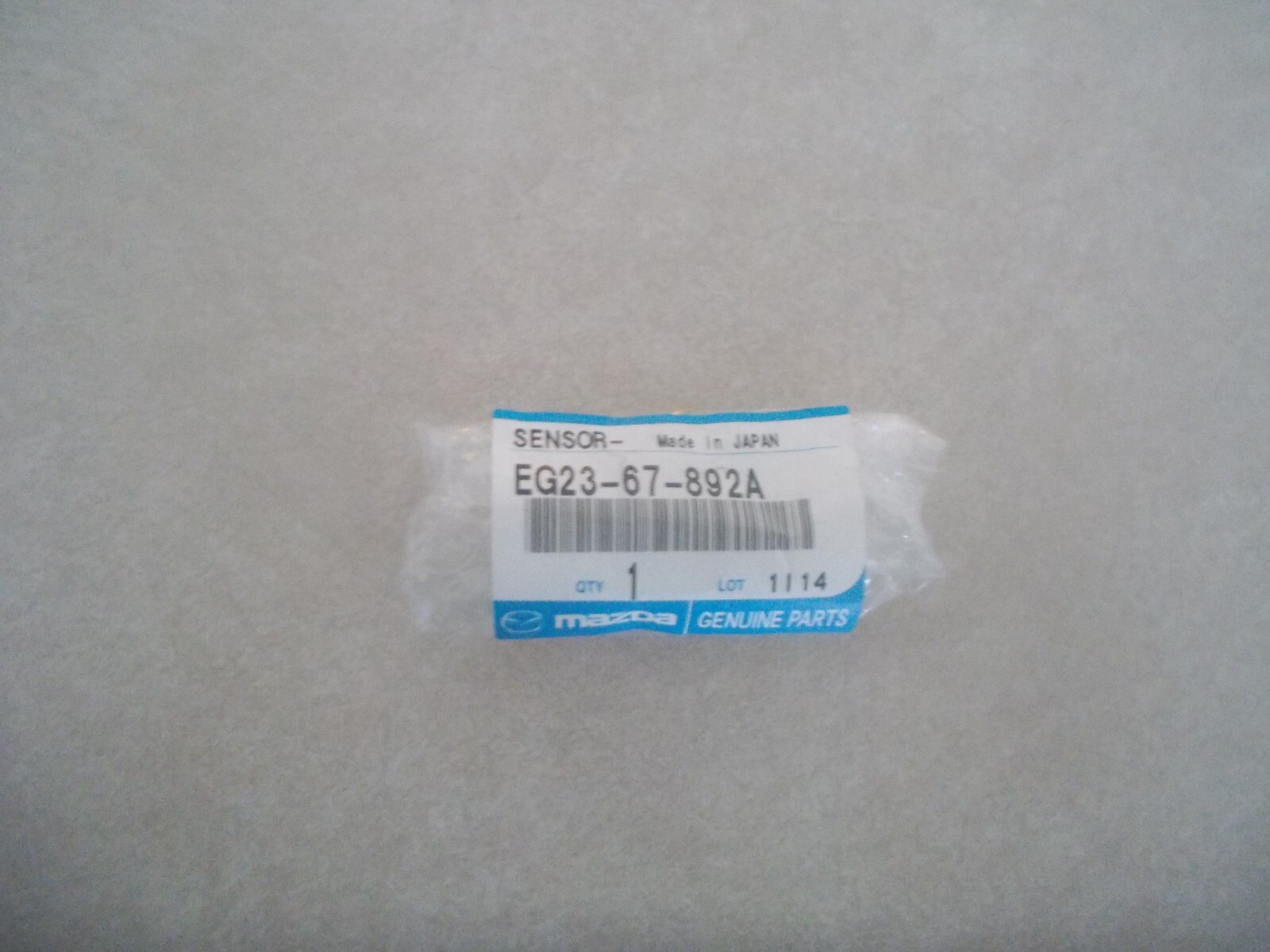 EG2367892A Mazda O.E. Autolight Sensor 07-09 CX7 with Auto 