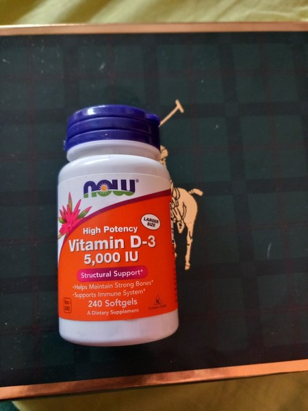 NOW FOODS VITAMINA D-3 5.000 IU 240 CAPSULAS