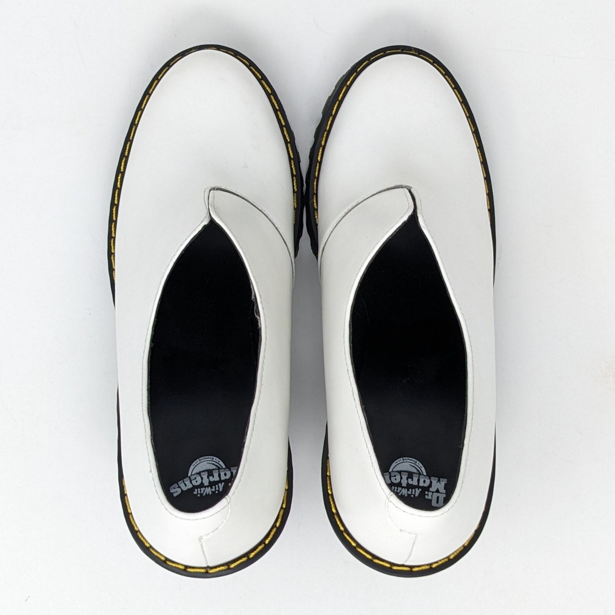 Dr.Martens コーデリア ホワイト