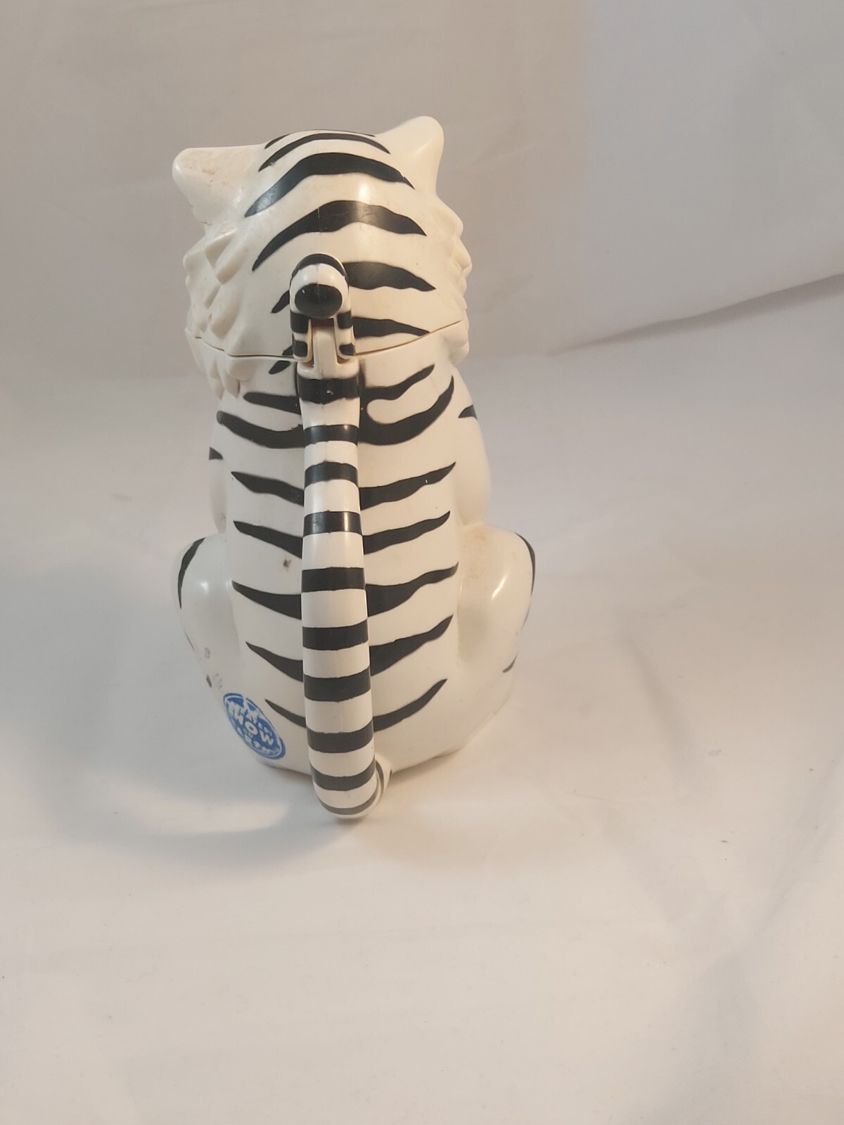 Ringling Bros Barnum & Bailey Circus WHITE TIGER Lidded Stein Mug Cup 2 set