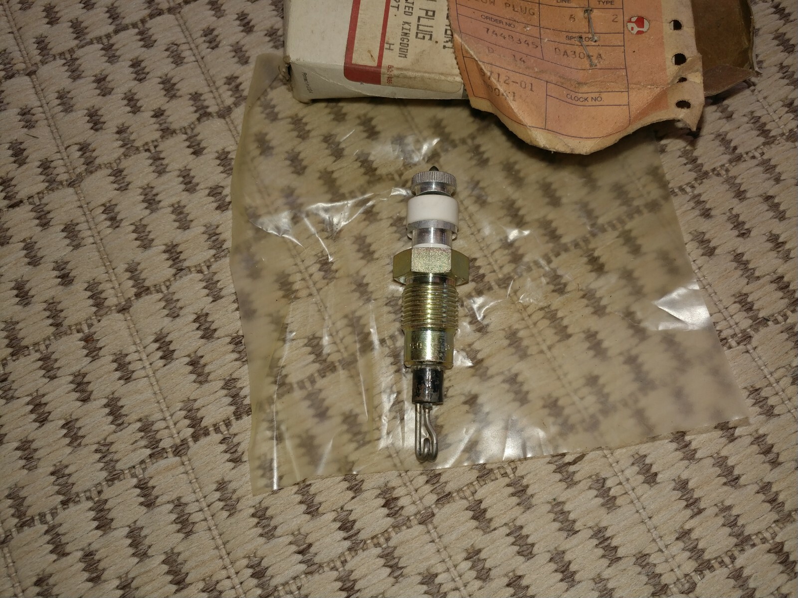 VINTAGE NOS Glow Plug B414 B275 250 276 444 354 364 374 384 434