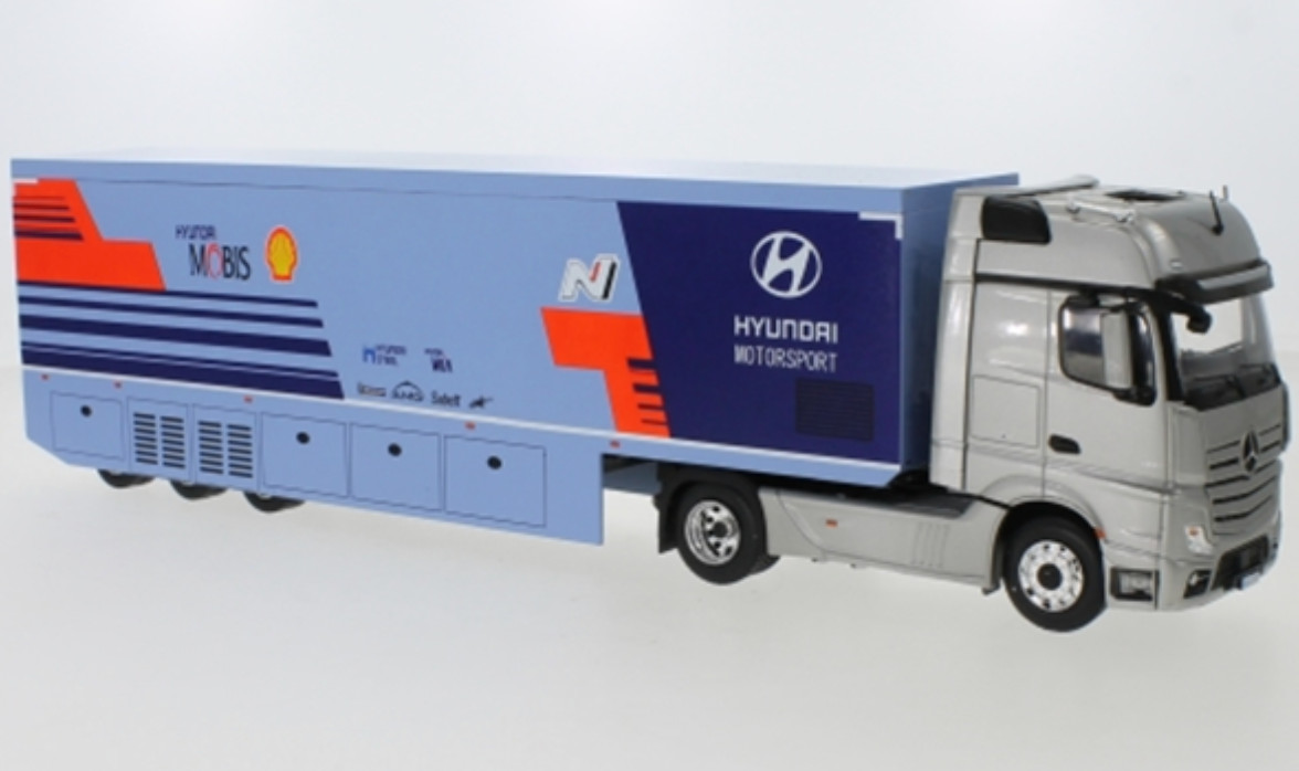 Ixo Models TTR019 Mercedes-Benz Actros MP4 Hyundai WRC 2019, 1:43 Scale