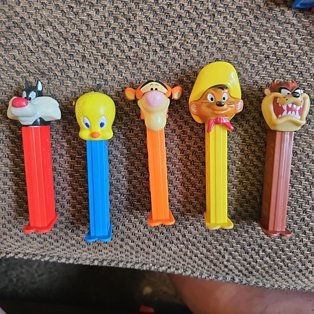 1980s/90s Vintage 5 PEZ Looney Tunes Dispensers And Others | eBay