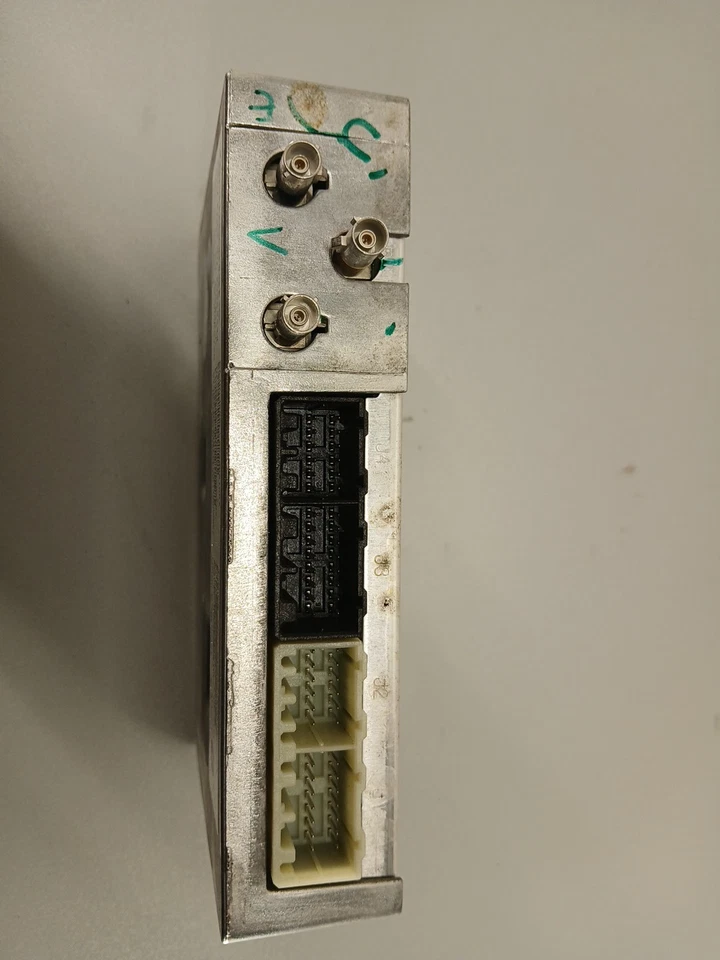 2008 CADILLAC ESCALADE GMC YUKON DENALI ONSTAR COMMUNICATION CONTROL MODULE - Image 3 of 4