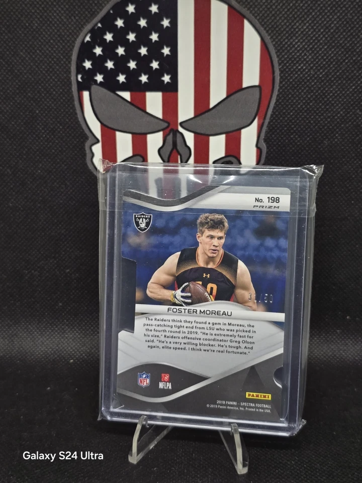 2019 Panini Spectra Neon Blue Die Cut #198 Foster Moreau 31/50 RAIDERS - Image 2 of 2