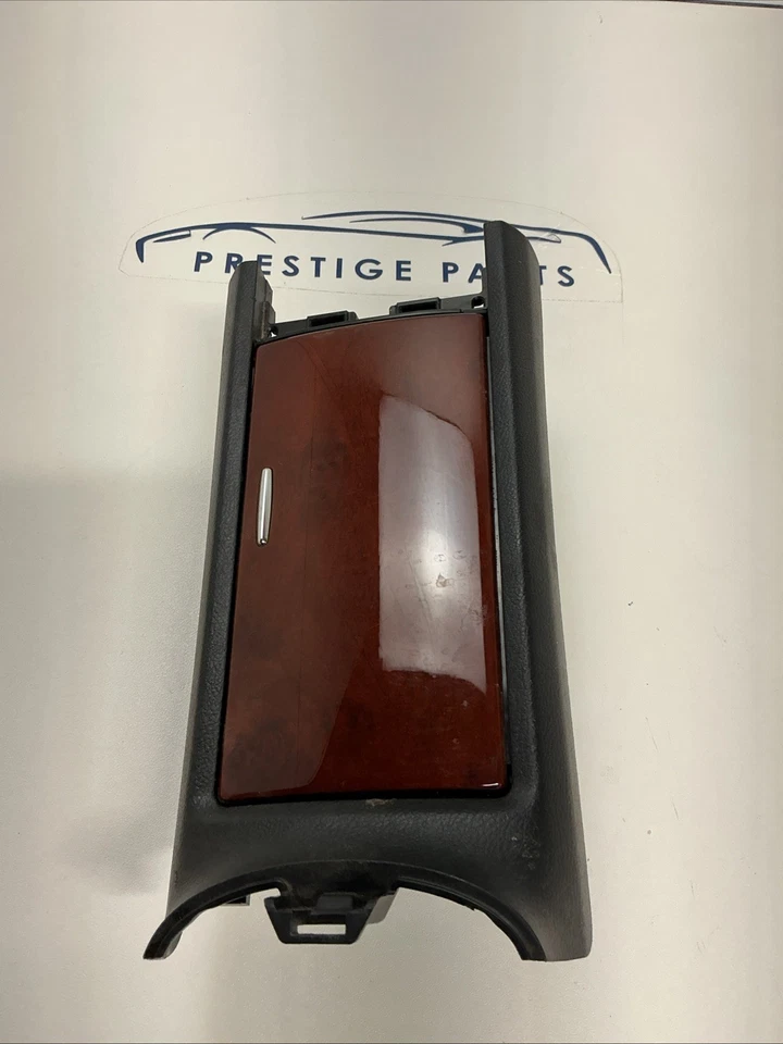 Portavasos consola central Lexus HS250h 2010-2012 OEM 55604-75010 Foto 2 de 4