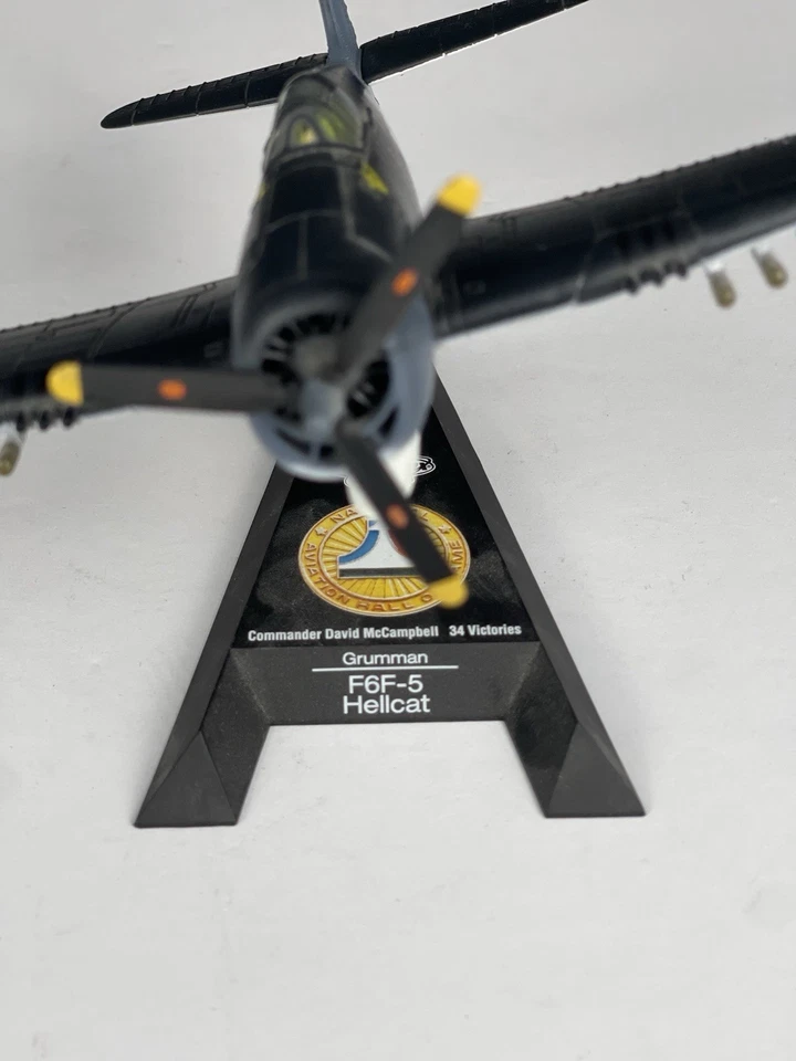 Avión modelo diecast Matchbox Mattel 2000 F6F-5 Hellcat 1:72 Foto 2 de 4