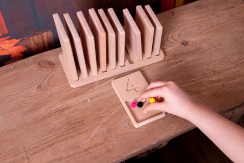 Plateaux de comptage en bois, jouet cadeau en bois naturel, outil éducatif en mathématiques - Photo 1 sur 9
