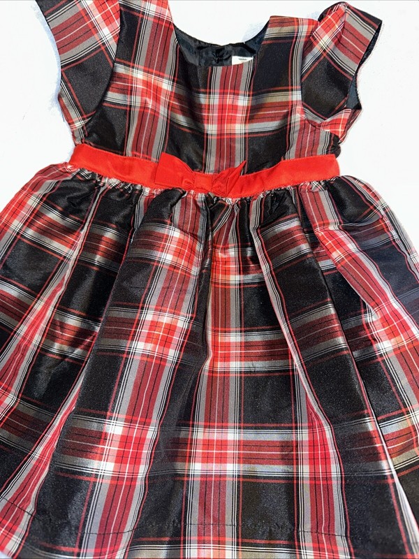 CARTER’S PLAID TULLE LINED BLACK AND RED PRETTY LITTLE DRESS SIZE 12 Months