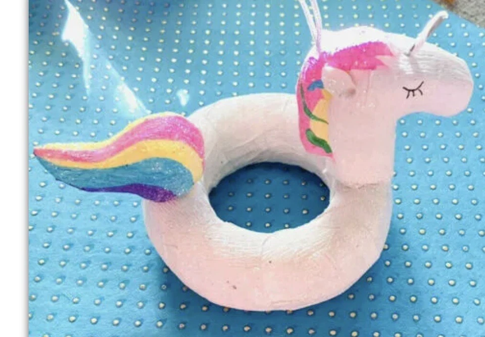 Украшение для плавательного бассейна с единорогом — легкий радужный детский подарок папье-маше волшебное - Изображение 3 из 3