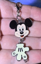 Silver Mickey Mouse With Mickey's Glove Charm Zipper Pull  Keychain Add On Clip