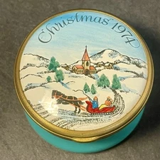 Halcyon Days Enamel Trinket Box Christmas 1974 Sleigh Ride Church Vintage