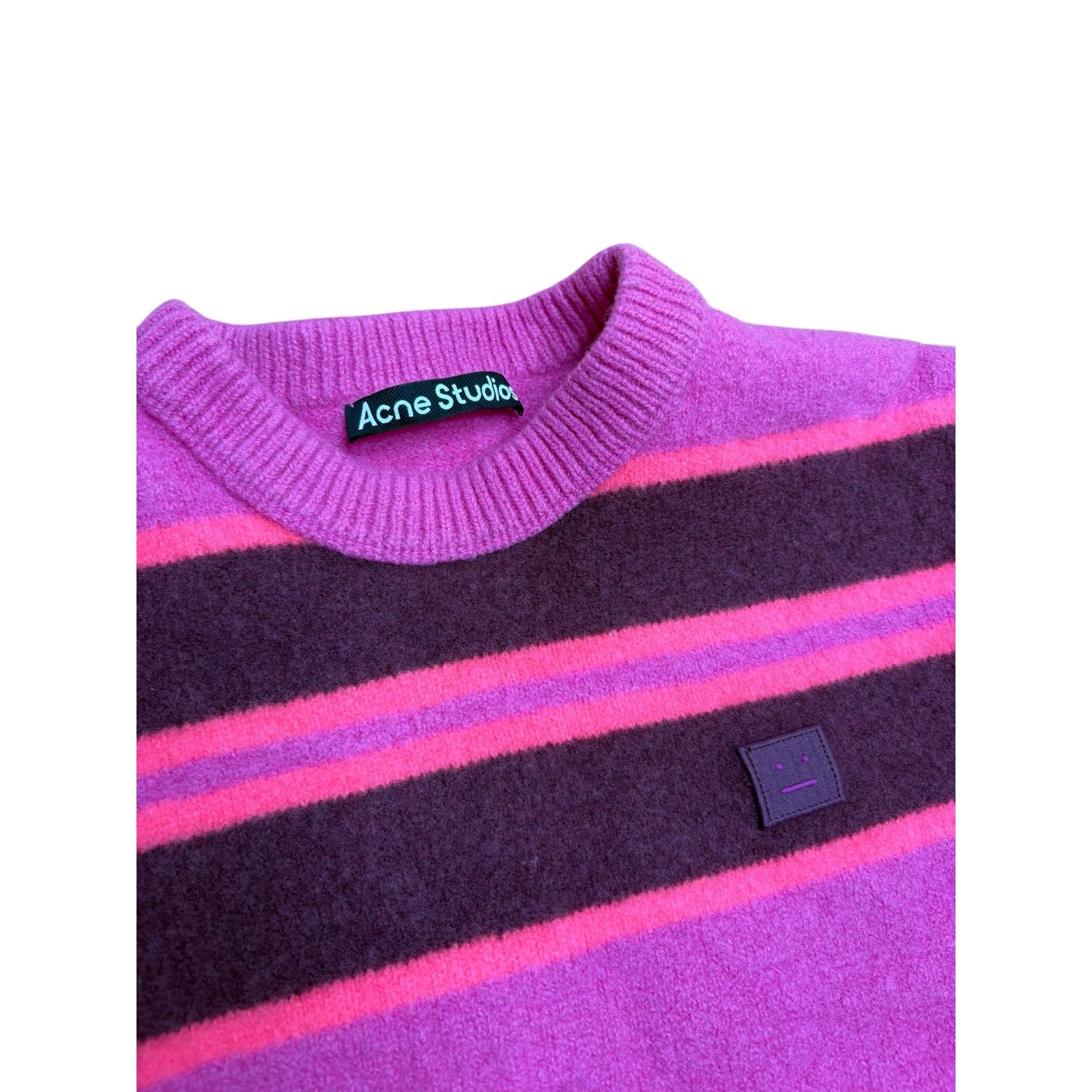 Acne Studios Shrunken Face Patch Wool Sweater Pin… - image 3