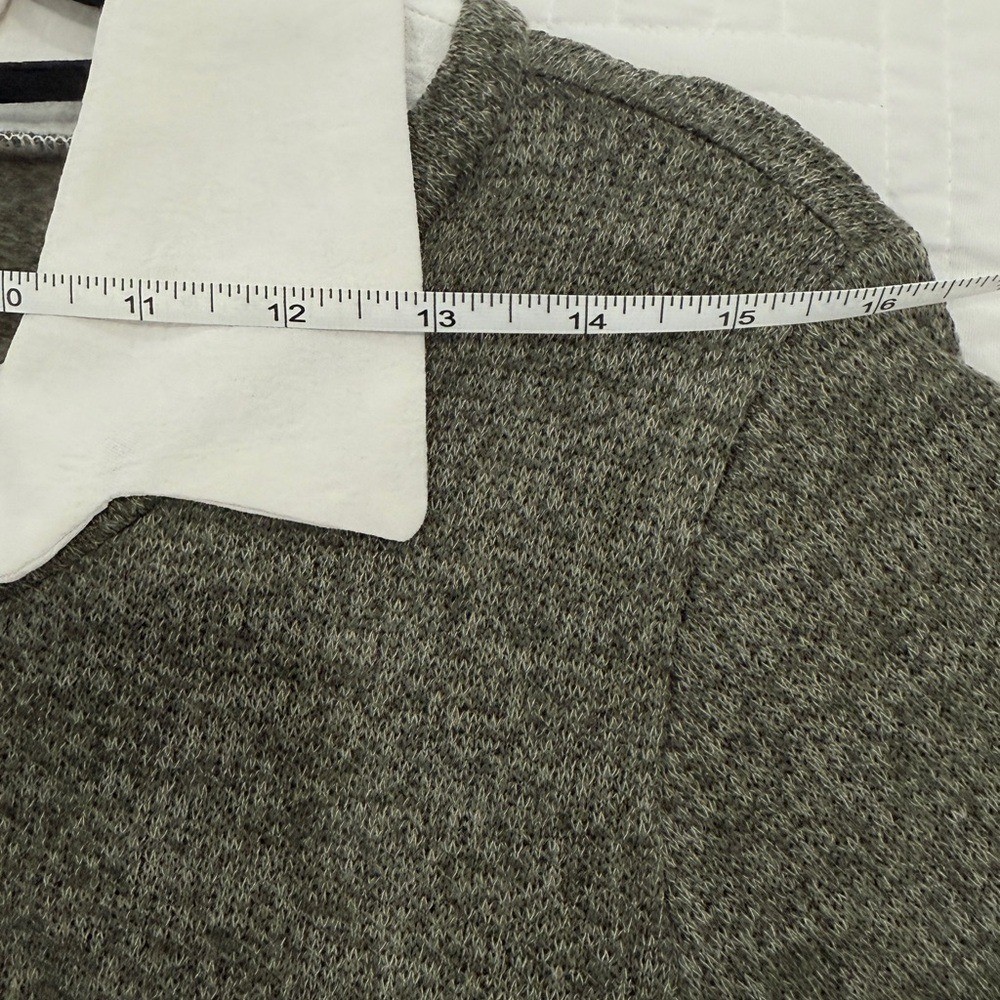 Gray sweater with white shirt collar "Good Days Only" size PS View 6