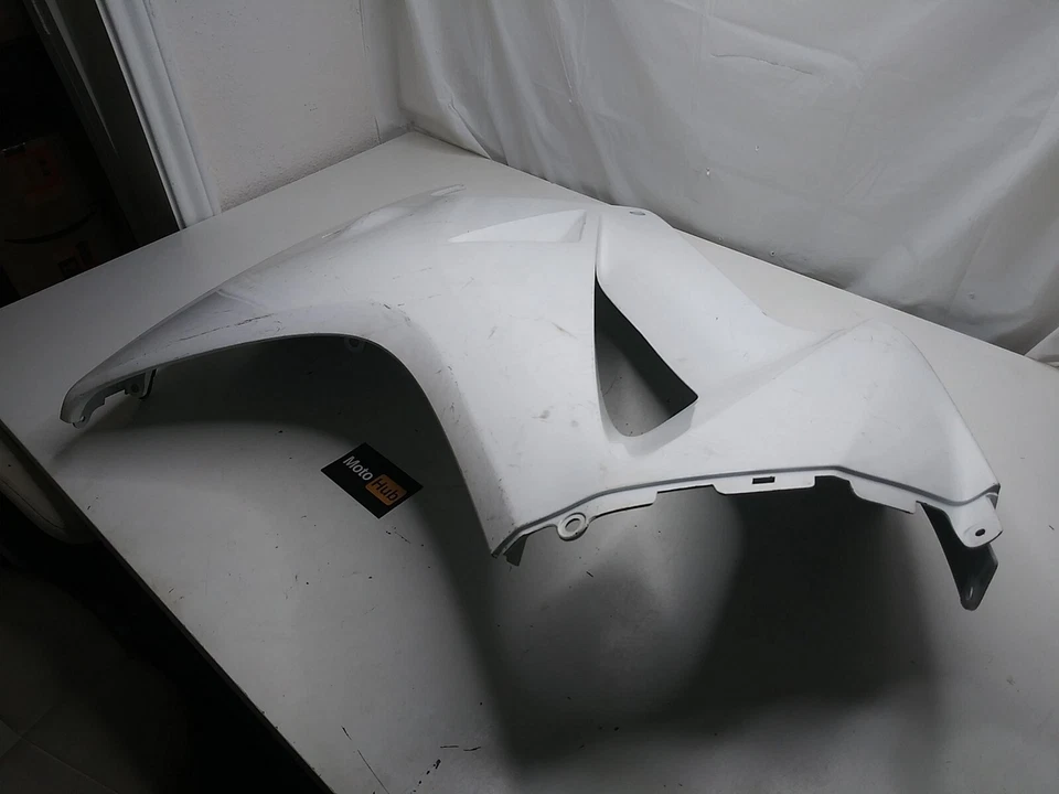 02-09 HONDA VFR 800 OEM CARENADO INFERIOR DERECHO DERECHO PLÁSTICO - BLANCO PERLA NHA66P Foto 2 de 4