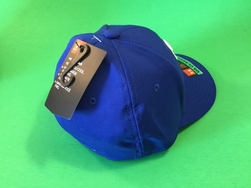 UNDER ARMOUR Classic Fit HOCKEY NHL Boys Hat Size XS/S Blue w/White NEW - Picture 5 of 12