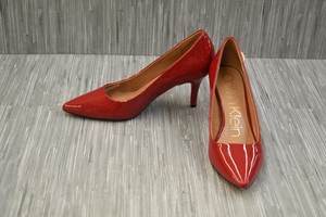 calvin klein kylie pumps