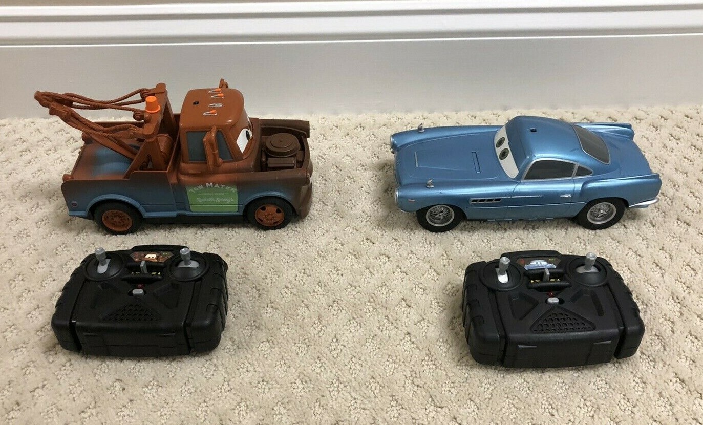 Disney Cars Remote Control Mater and Finn McMissile plus 2 LIghtning