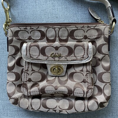 Coach Signature Penelope Turnlock Swingpack Crossbody Messenger