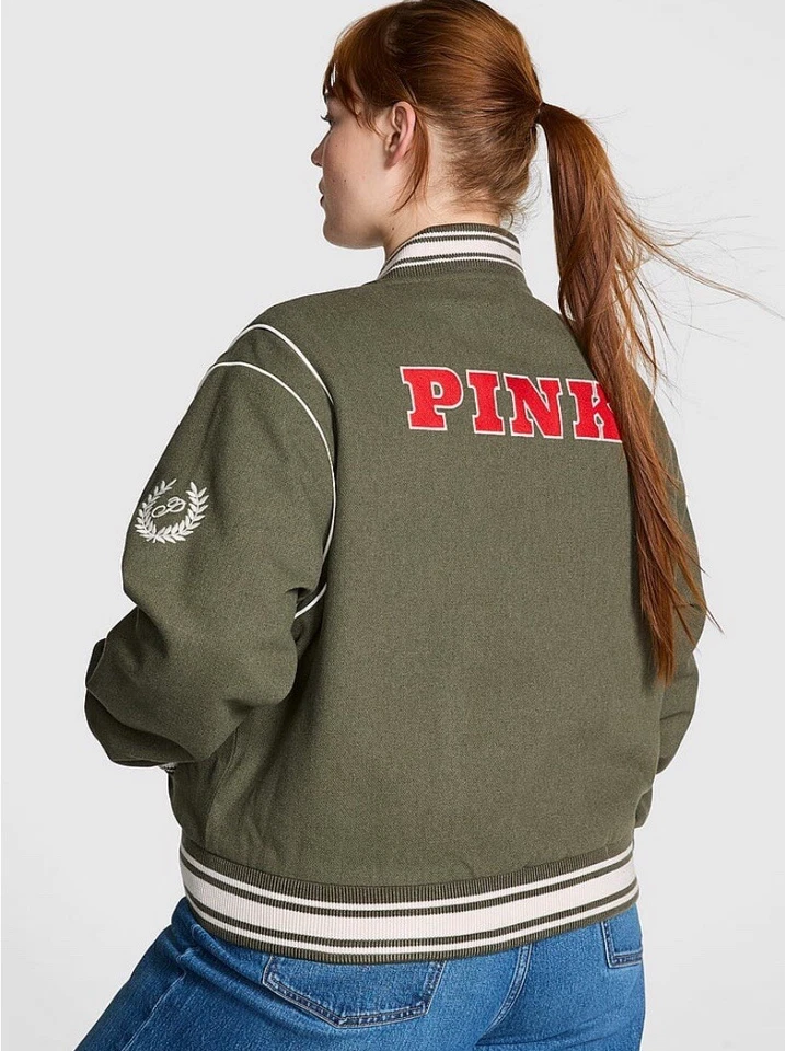 Chaqueta Universitaria Victoria's Secret ROSA Edición Limitada 2004 Informal Nueva Oliva “M” Foto 2 de 4