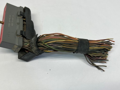 2002 Ford E-350 Super Duty V8 5.4L 4x2 ECM ECU Wiring Harness Plug Connector OEM - Picture 4 of 9