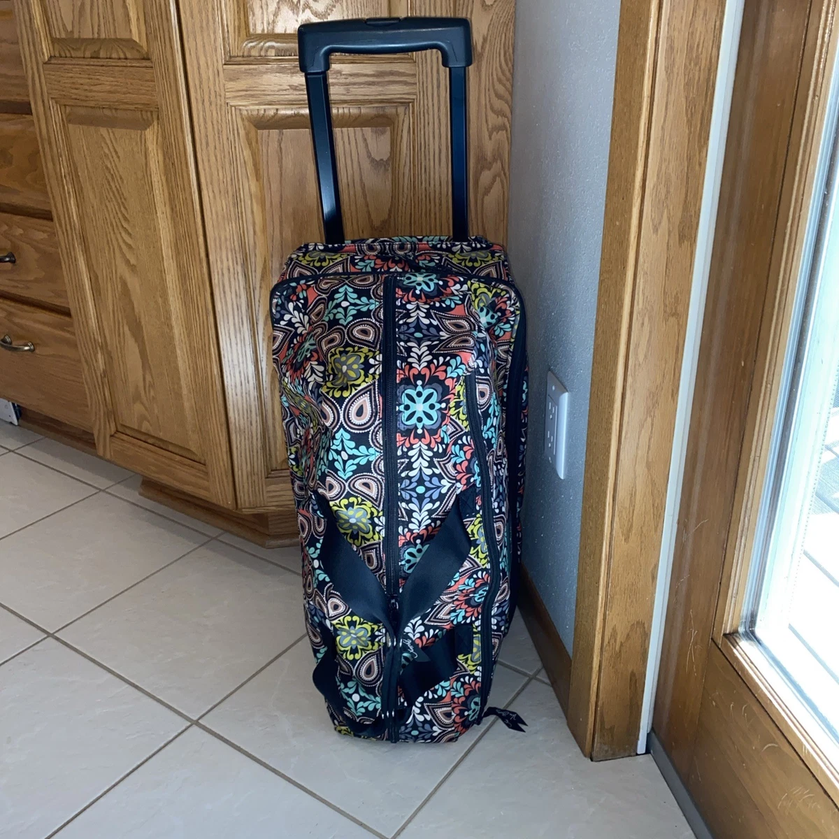 Vera Bradley 22\