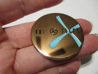 1st Edition 2015 Teal Glow in Dark The G-Files Geocoin UFO X-Files Themed Coin