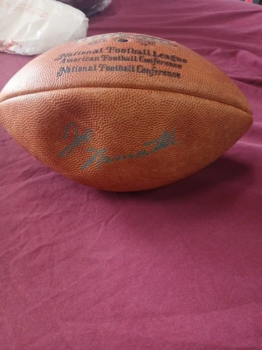 Joe Namath Signed Football. Jets HOF.  All Autographs Are Guaranteed