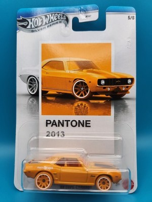 Hot Wheels Silver Series 2026 HW Pantone 2013 5/6 Yellow '69 COPO Camaro
