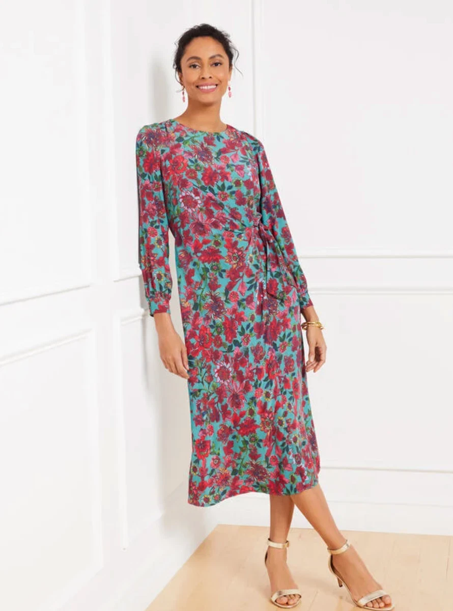 red long sleeve dresses women's Long Sleeves Sweetheart Sheath Red Wedding Guest Dress with Split