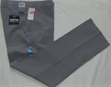 NEW Mens Dockers Signature Khaki D2 Straight-Fit Grey Checked Pants Retail $58