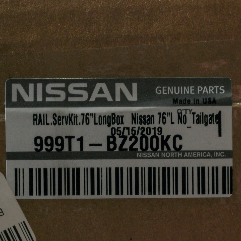 Protector de riel genuino Nissan King Cab 2013-2019 999T1-BZ200KC OEM NUEVO Foto 3 de 3