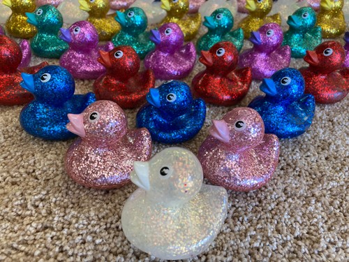 Pato de goma brillante de vinilo de 2" pulgadas: ¡ROJO DORADO AZUL ROSA PÚRPURA y MÁS!¡! - Imagen 3 de 11