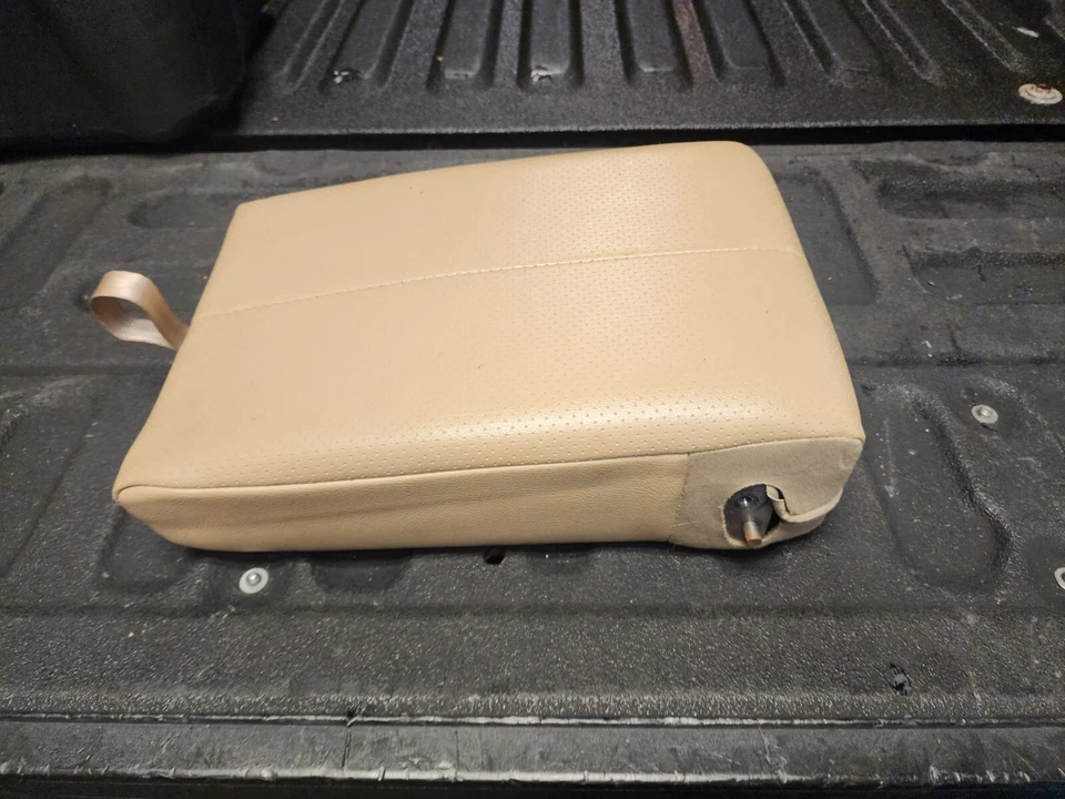 Soporte de copa reposabrazos central asiento trasero Ford F150 2011-2014 cuero bronceado Foto 4 de 4