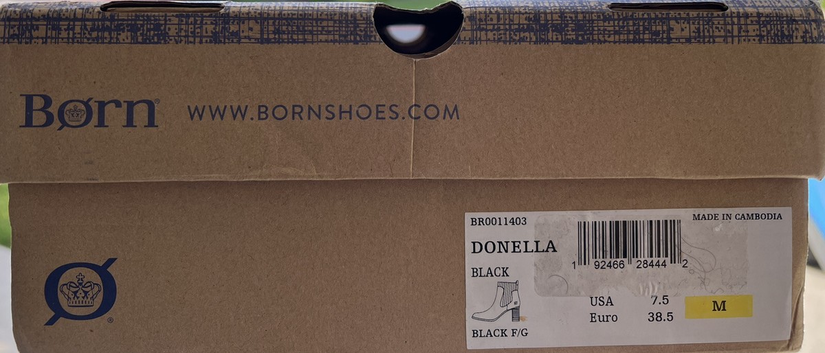 Born Women's Donella Boots, Black